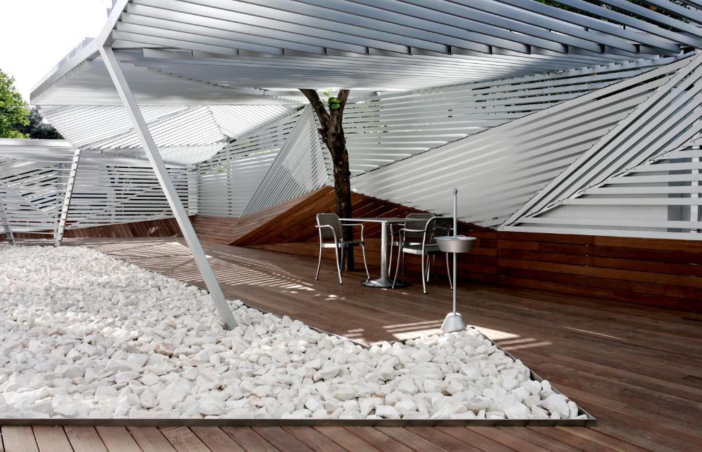 Boutique Hotel Holos Seville Ngoại thất bức ảnh