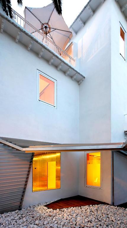 Boutique Hotel Holos Seville Ngoại thất bức ảnh