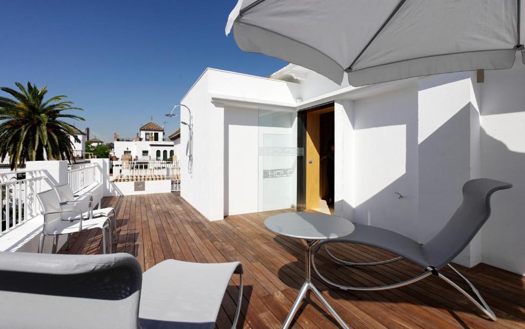 Boutique Hotel Holos Seville Ngoại thất bức ảnh